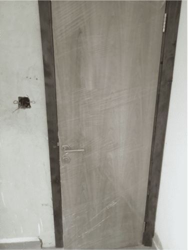 internal door installation