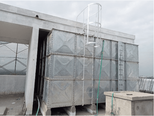 overhead tank