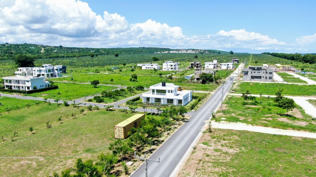 An ariel picture of Kingswood plots by Vipingo Development Limited